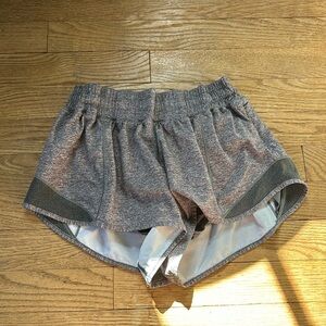 Lululemon Hottie Hot Shorts (2.5 inseam)